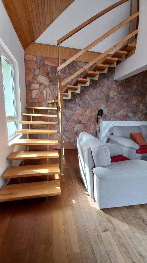 Villa Haskova With 3 Bedrooms Банска-Бистрица Экстерьер фото