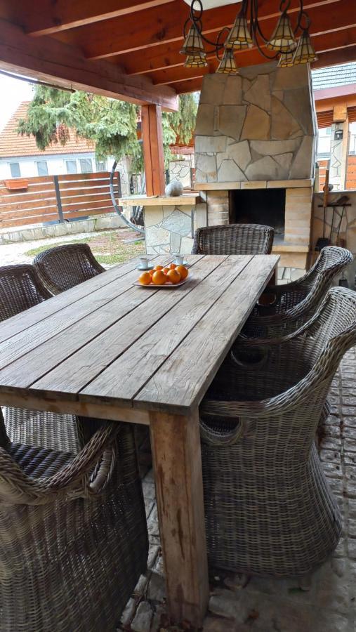 Villa Haskova With 3 Bedrooms Банска-Бистрица Экстерьер фото