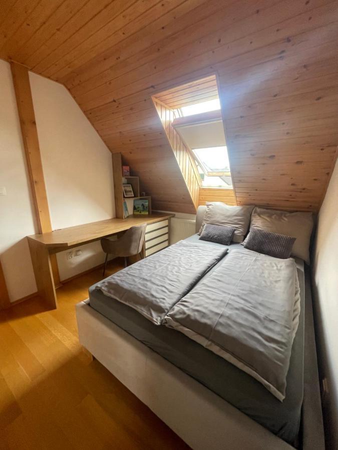 Villa Haskova With 3 Bedrooms Банска-Бистрица Экстерьер фото